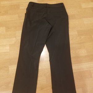 Nike golf pants, size 6